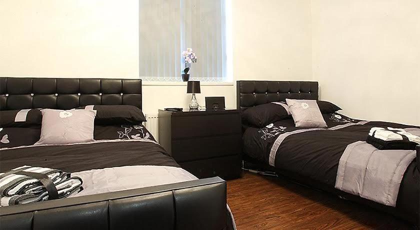 Lewis Apartment In The Heart Of The Northern Quarter Sleeps Up To 12 Manchester Exterior photo